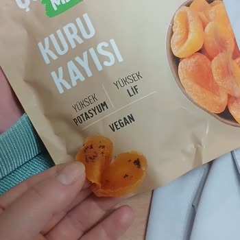 A101'den Alınan Çerezya Kuru Kayısında Hijyen Sorunu