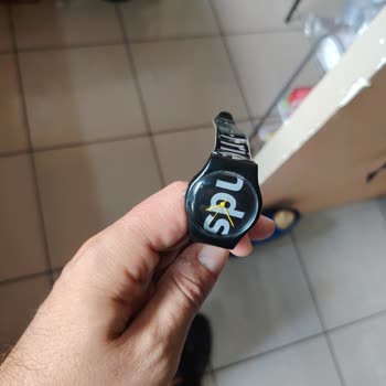 Gönderilen Çocuk Saati İlanla Uyuşmuyor, Satıcı İadeyi Kabul Etmiyor