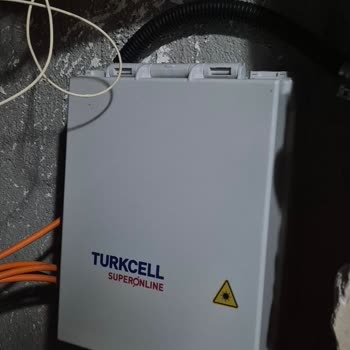 Turkcell Superonline Montajı Çelik Kapımı Mahvetti, Cevap Yok