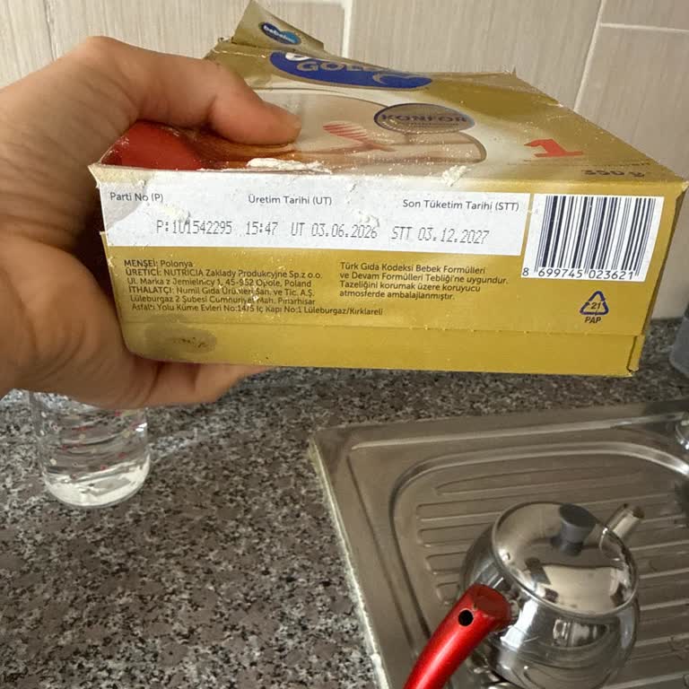 Bebelac Gold Toz Mama Suda Çözünmüyor Ve Topaklanıyor