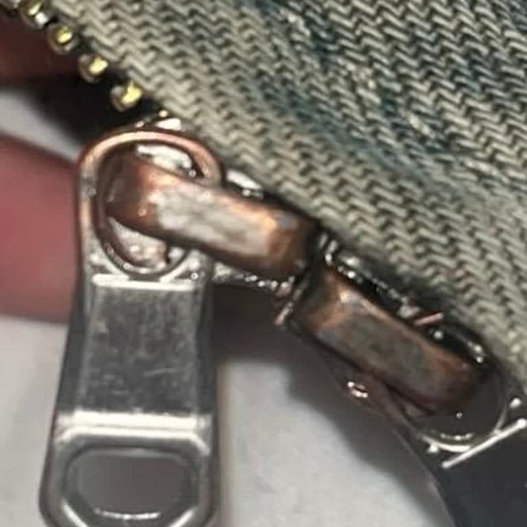 Kullanılmış Ve Paslı Zara Kot Elbise İçin Haksız İade Reddi