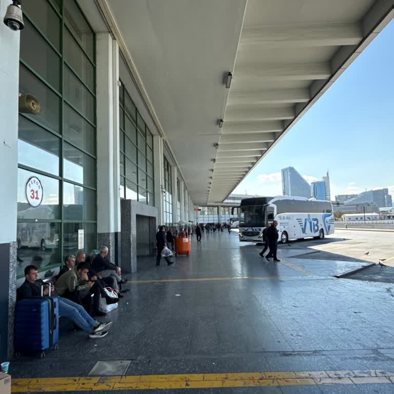 Metro Turizm'in Yanıltıcı Ekspres Bilet Satışı Ve Uzun Gecikme