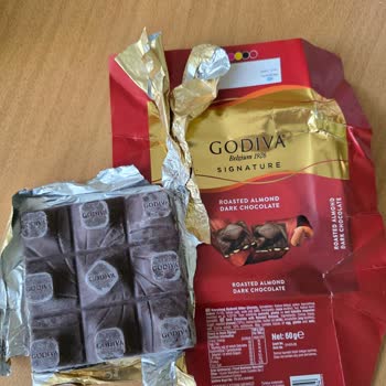 Migros'ta Satın Aldığım Godiva Çikolatalarında Beyaz Lekeler Ve Kalite Düşüşü