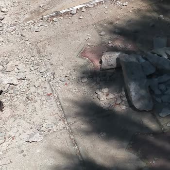İzinsiz Duvar Tahribatı Ve Tamir İhmaline Karşı Belediye İncelemesi Talebi