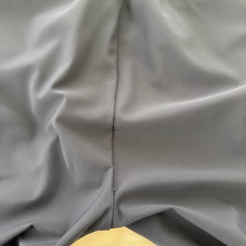 Lacoste Pantolonlarda Dikiş Sorunu Ve Onarım Talebi