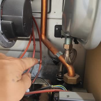 Yeni Kombide Bez Çıktı Ve Üç Yollu Vanası Kırık Güven Sarsıldı