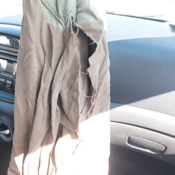 YKM, Mavi Gömlekteki Üretim Hatasını Görmezden Gelerek Değişim Ve İade Reddetti