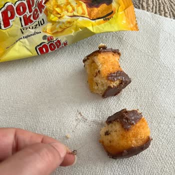 Muzlu Popkek İçinde Kıl Bulunması Hijyen Ve Güven Sorunu