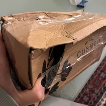 Açılmış Ve Yırtık Paketleme İçin Cosmed Satıcısı Ve Kolay Gelsin Kargo’ya Şikayet