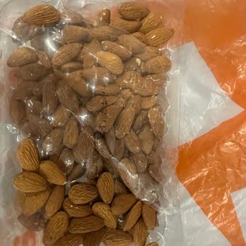 Migros Sanal Market'ten Aldığım Vakumlu Çiğ Bademde Böcek Ve Hijyen Sorunu