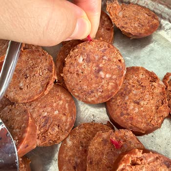 Migros Ankamall Şahin Sucukta Plastik Parçalar Tespit Edildi