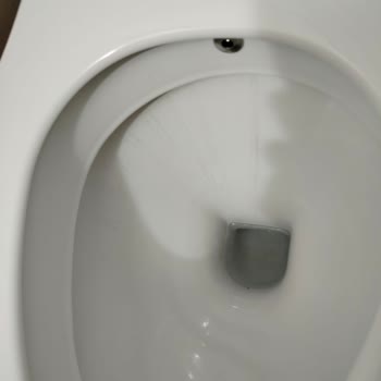 Ayıplı Klozet Takımı, Garanti Reddi Ve 1800 TL Bilirkişi Ücreti Talebi