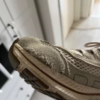 Skechers Ayakkabım Az Kullanıma Rağmen Yırtıldı, Görsellerle Şablon Cevap