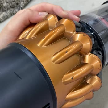 Dyson Süpürge Emiş Gücü Sorunu Ve Yetersiz Servis