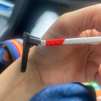 Rayban Gözlüğün Çerçevesi Kırıldı, Garanti Değişim Talebi