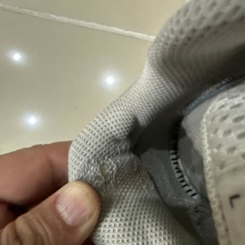 Nike Çocuk Ayakkabısında 4 Ayda Yıpranma Ve Sağlık Sorunu Ücret İadesi Talebi