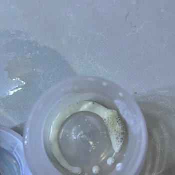 Hipp Organik Bebek Sütü Hazırlarken Topak Ve Pütür Sorunu