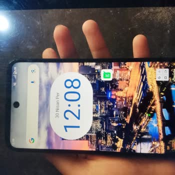 Garanti Yanıltması Ve Zorla Düşük Kaliteli Telefon Verilmesi