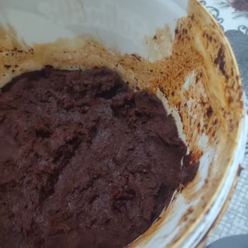 On Kilo Salçanın Hızlı Bozulması, Sağlık Riskleri Ve İade Talebi