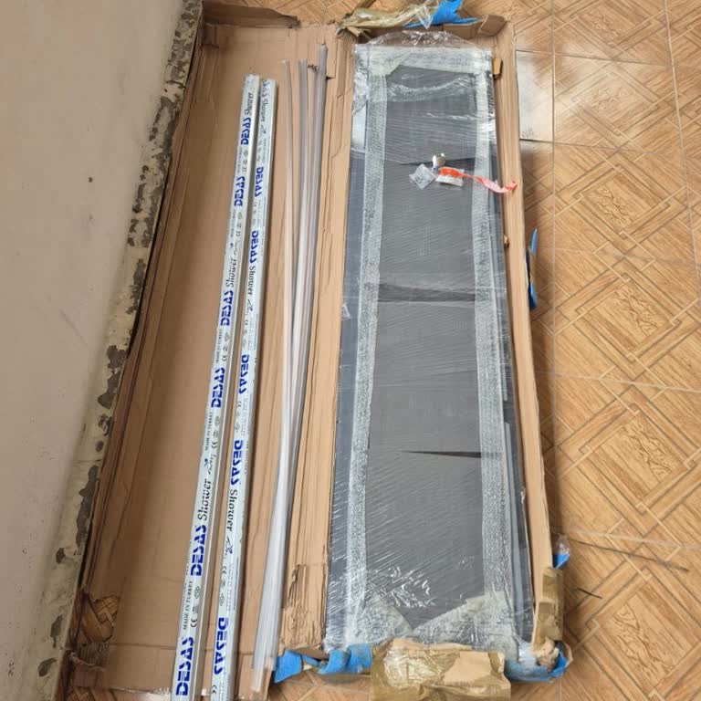 Desaş Shower Şikayetinde Eksik Parçalar Ve Müşteri Hakaretine Karşı Hızlı Çözüm Talebi