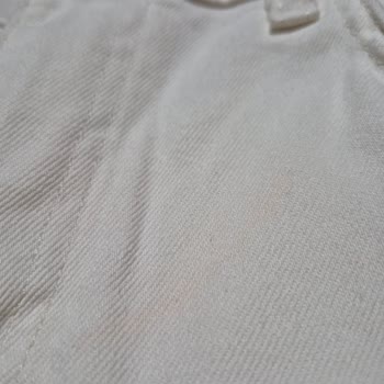 Lee Cooper Beyaz Pantolonun Yıkama Sonrası Sararma Problemi Ve Ücret İadesi Talebi