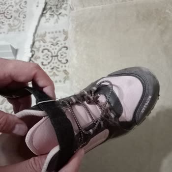Kısa Sürede Yırtılan Çocuk Botunda Kalite Hayal Kırıklığı