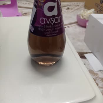 Avşar Karadut Gazlı İçeceğinde Püre Gibi Parçalar Ve Duru Kıvam