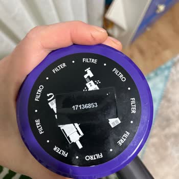Dyson V10 Süpürge Filter Uyarısı Ve Çekiş Sorunu Nedeniyle Değişim Talebi