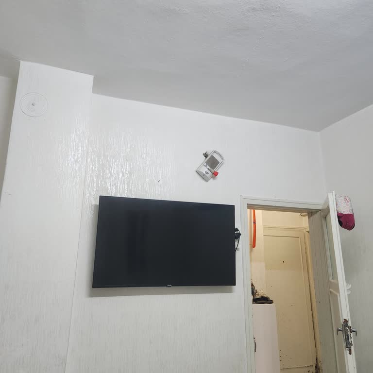 Mahalledeki Uzun Süreli İnternet Ve TV Kesintisi İçin Acil Çözüm Talebi