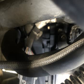 Peugeot Rifter Motor Yağ Kaçağı Ve Eksantrik Zinciri Sorunu İçin Üretim Hatası Kabulü Ve Ücretsiz Onarım Talebi