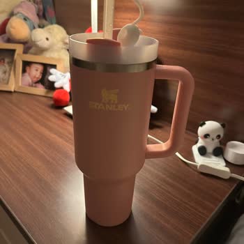 Stanley 1,18 L Termosun Çatlak Ve Deformasyonlu Olması