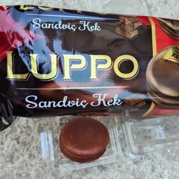 Luppo Sandviç Kekinde Kalite Düşüşü: Sert Marshmallow Ve İnce Çikolata Kaplaması