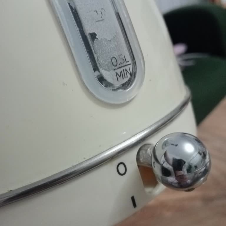 Kettle’da Düğme Arızası Ve Su Sızdırması İçin Garanti Kapsamında Değişim Talebi