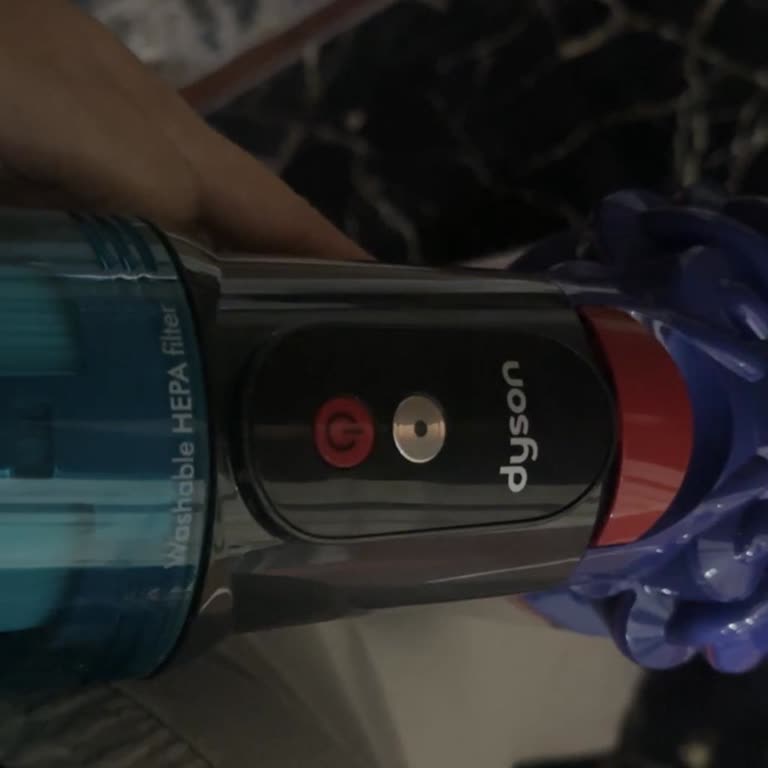 Dyson V10 Süpürge İlk Kullanımda Arızalandı, Değişim Reddi Ve İade Talebi