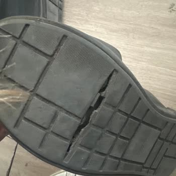 Boyner'den Alınan Calvin Klein Ayakkabının Hemen Açılması Ve İade Talebi