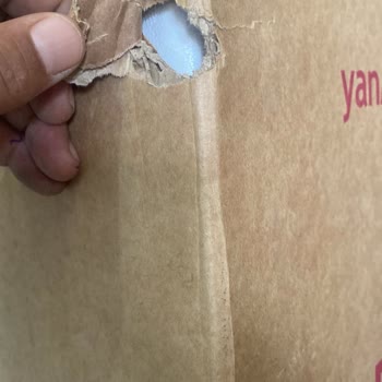 Kargodaki Hasarlı Ürün İçin Değişim Talebine Cevap Gelmedi