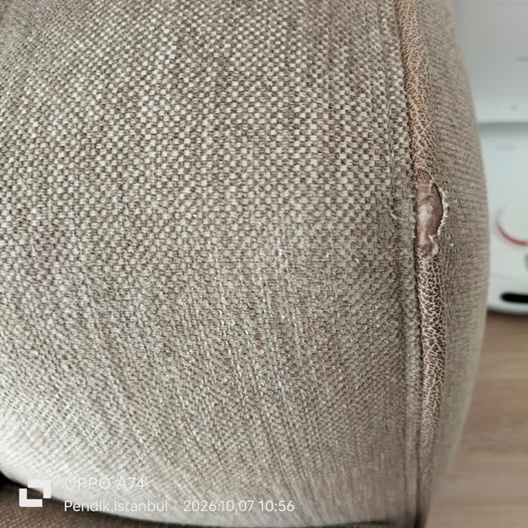 Kelebek Mobilya'dan Teslim Edilen Koltuk Takımındaki Yırtık Ve 6 Aylık Servis Gecikmesi