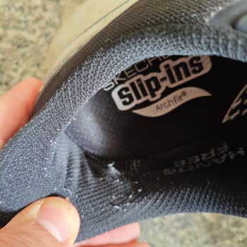 Skechers Slip-Ins Arch Fit Modelinde Topuk Aşınması Ve Değişim Talebi