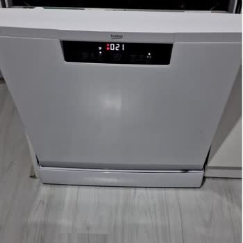 Beko B600B Bulaşık Makinesinde Kapak Açma Arızası Ve Yıkama Performansı Sorunu