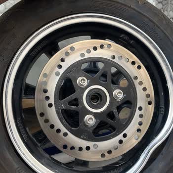 Üç Ay Süreyle Beklenen Jant Teslim Edilmediği İçin Motosiklet Kullanılamıyor