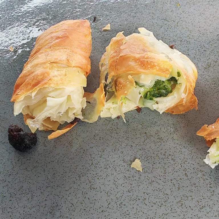 Superfresh Boş Börek Şikayeti Ve Cevap Beklentisi