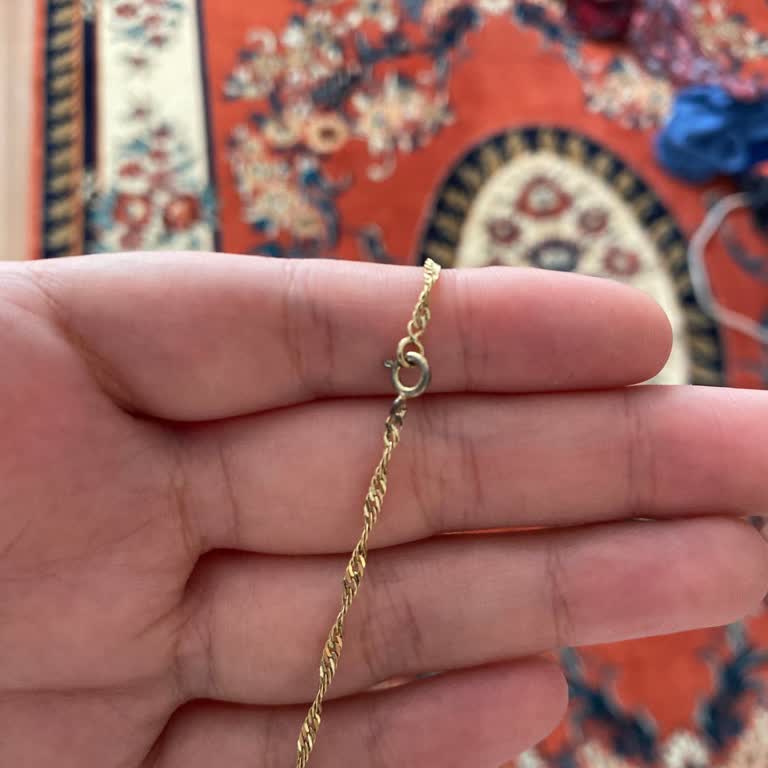 Kısa Sürede Kararan Altın Kaplamalı Kolyeye İade Ve Değişim Talebi