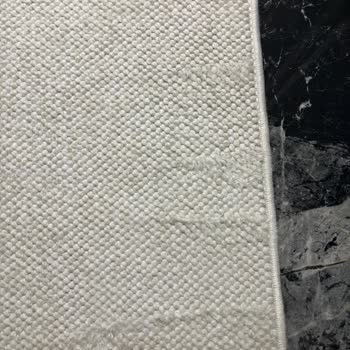 Derince Kocaeli Kardelen Halı Yıkama'dan Gelen Halımda Yıpranma, Tüylenme ve Yırtılma Oldu
