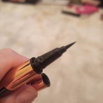 Watsons'tan Gelen Hasarlı Eyeliner Ve Gereksiz Video Talebi