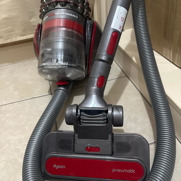 Dyson Süpürge Başlığı Kilitleniyor, Sadece Değişim Talebim Reddedildi