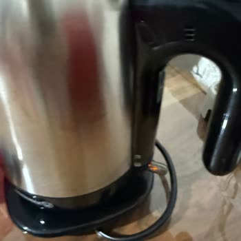 Korkmaz Çaycımda Küflenme Ve Çözülmeyen Servis Problemi