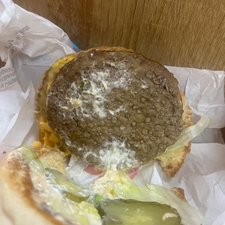 Mersin Burger King Şubesinde Gıda Güvenliği İhlali Şikayeti