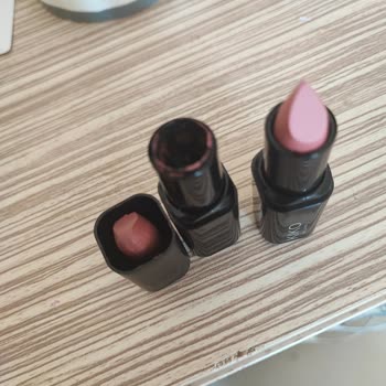 Kiko Milano’dan Gelen Kırık Ruj İçin Değişim Talebi