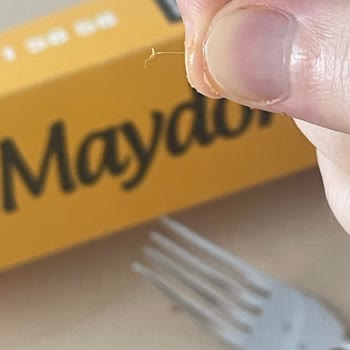 Bandırma Maydonoz Döner Şubesinde Tavuk Dürüme Yabancı Madde Düşmesi Ve Hijyen Sorunu