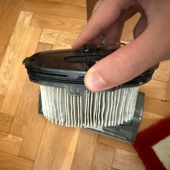 Shark Süpürge Filtre Stok Sorunu Ve Zorunlu Pahalı Yedek Hazne Seti